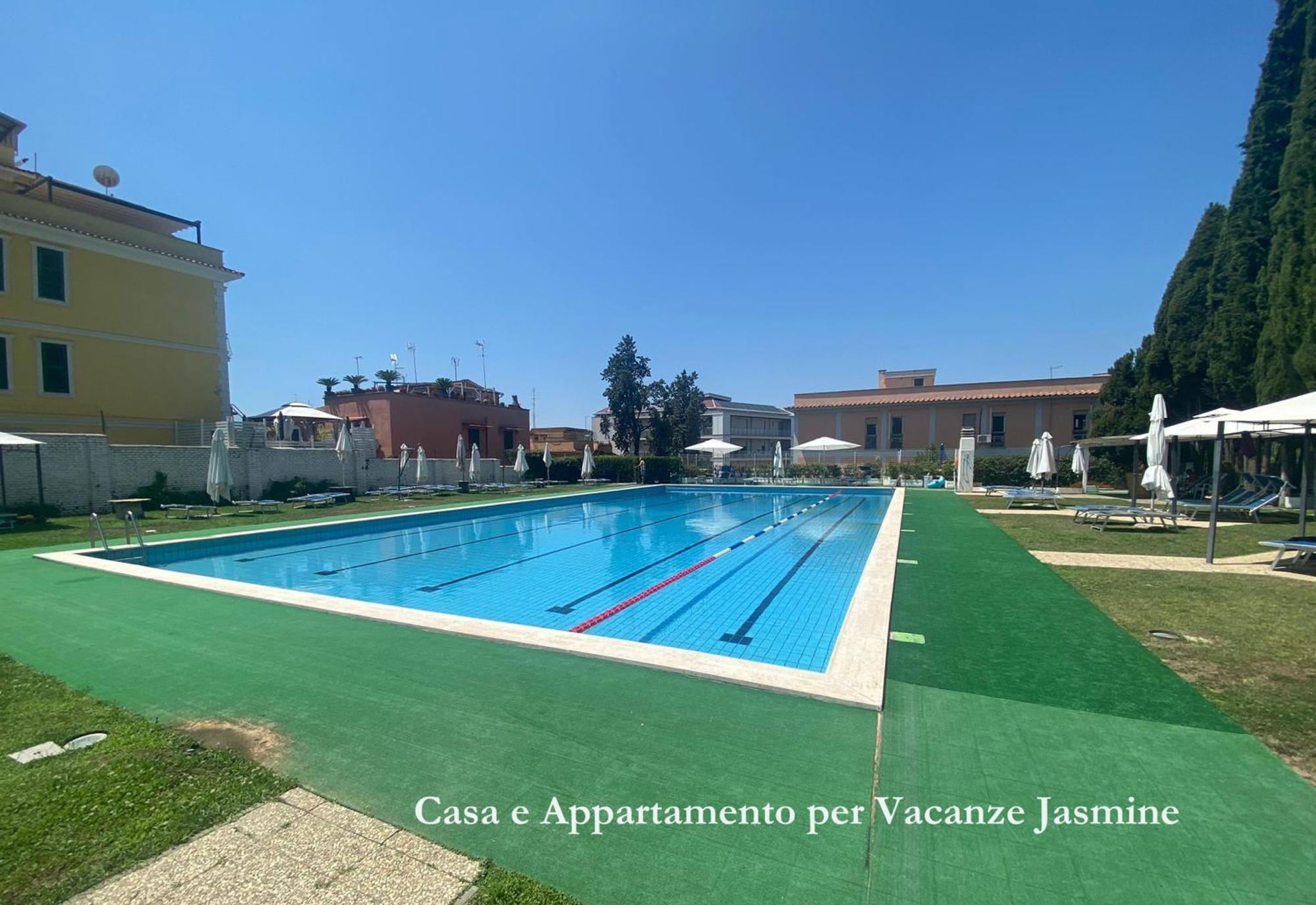 Casa E Appartamento Per Vacanze Jasmine Рим Екстер'єр фото